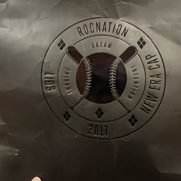 New Era White Sox x Roc Nation Fitted - Picture 5 of 7